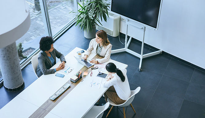 Chief people officer monitor: Building HR functions that are effective <em>and</em> strategically influential